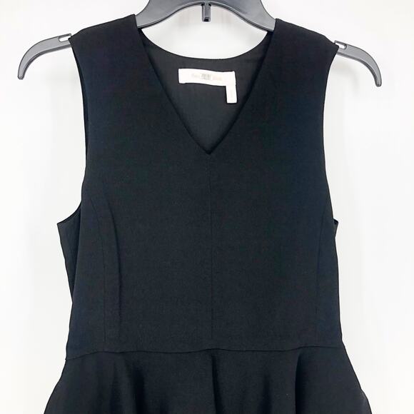 SEE BY CHLOE Women's Top Size 34 US 2 Black V-Neck Studded Peplum High/Low - Picture 6 of 13